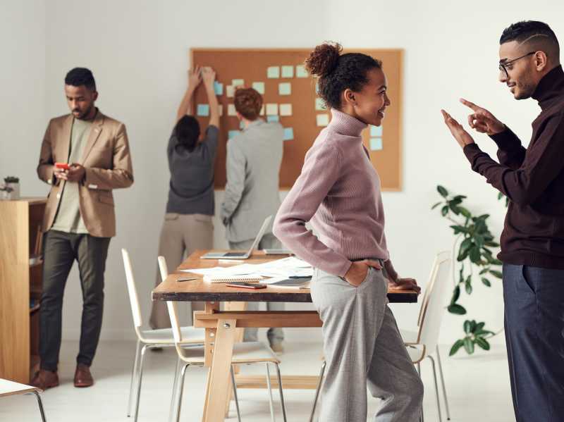 El Arte de la Conexión: Construyendo Relaciones que Impulsan tu&nbsp;Éxito